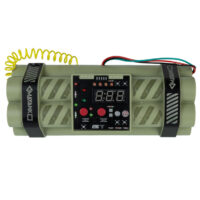 Dynamit_Bombenattrappe_mit_Countdown_fuer_Paintball_Szenarios_&_MagFed_Events_oliv.jpg